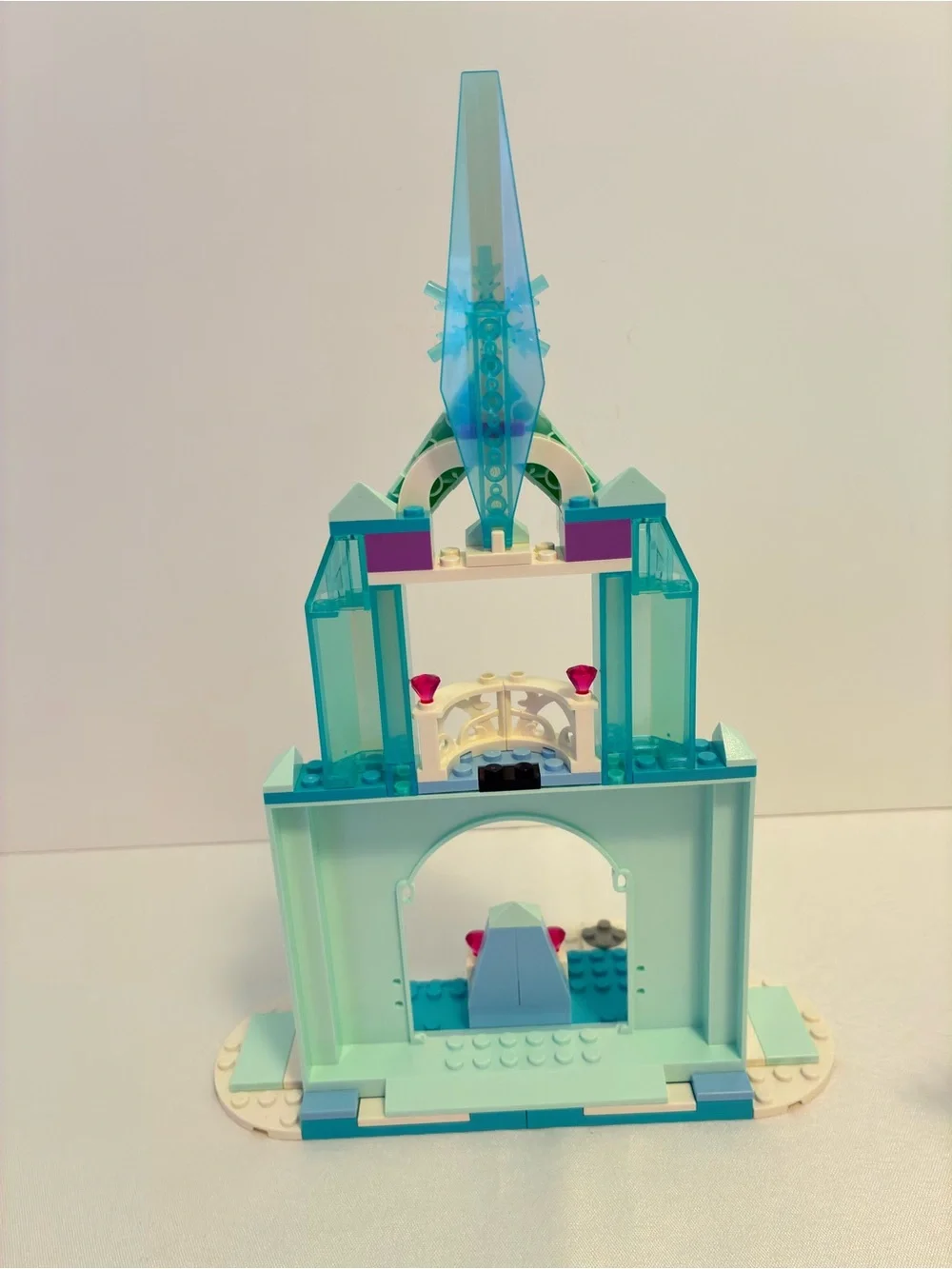 Lego Disney Elsa's Frozen Castle #43238 Retired